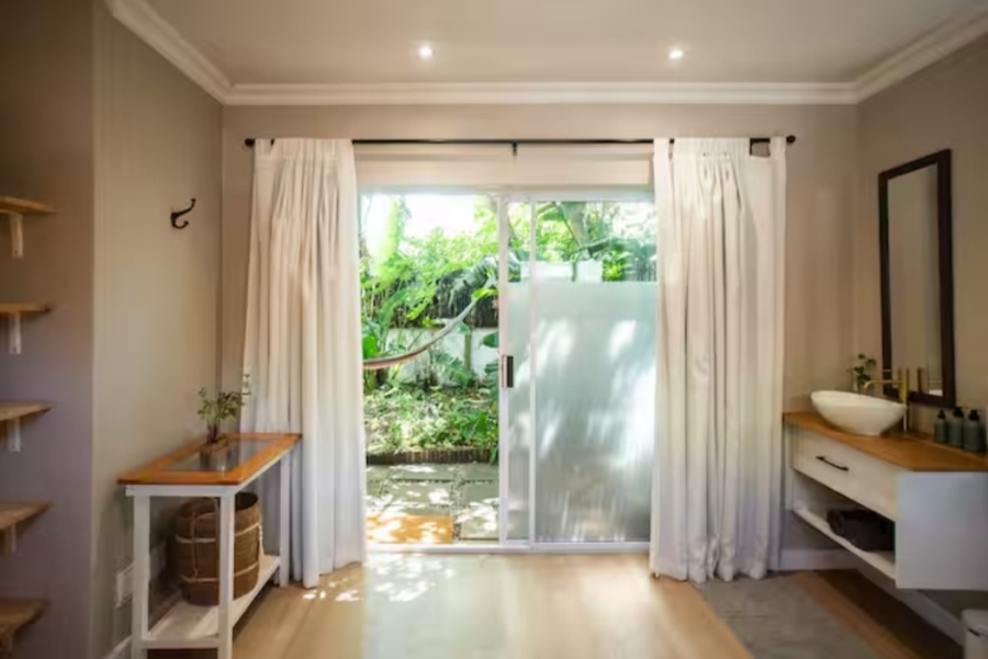 To Let 2 Bedroom Property for Rent in Onrus Western Cape